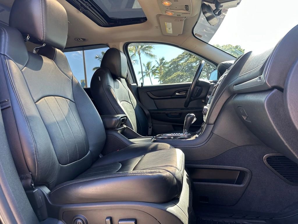 Used 2017 GMC Acadia Limited SLT image 9