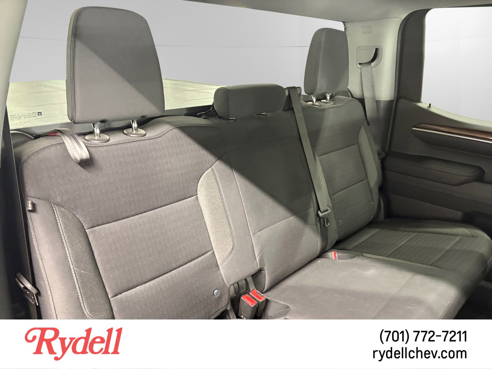 Used 2023 Chevrolet Silverado 1500 LT AWD/4WD image 17