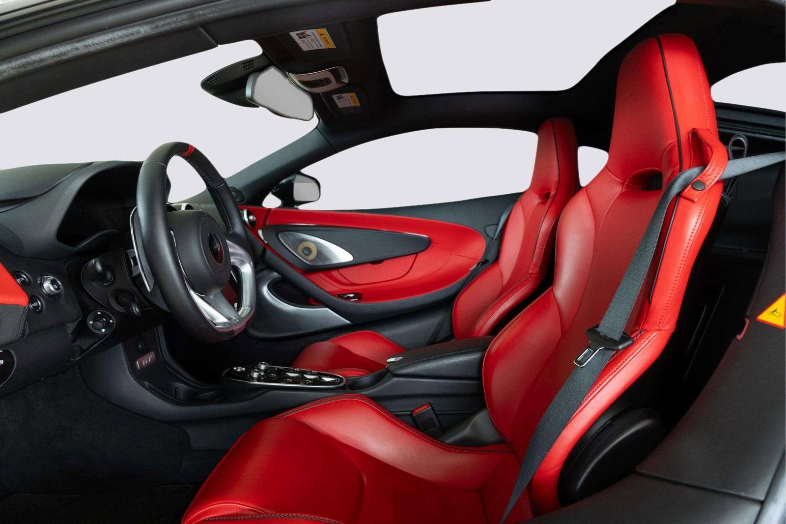 Used 2023 McLaren GT image 12