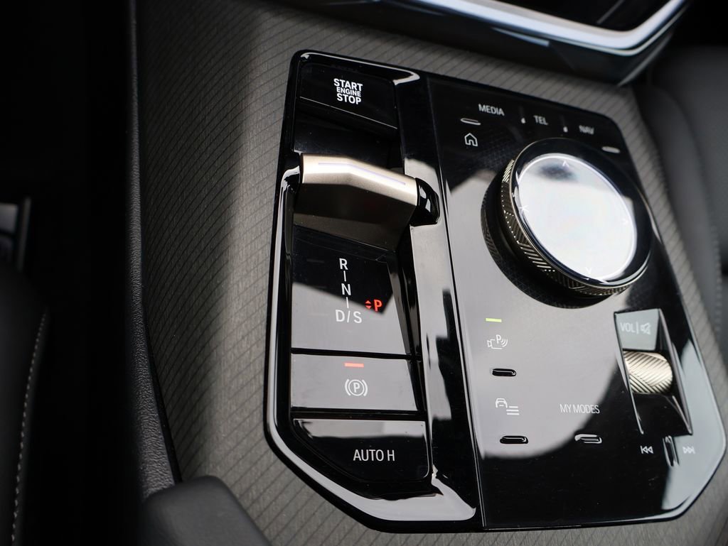 Used 2025 BMW X3 xDrive30i image 34