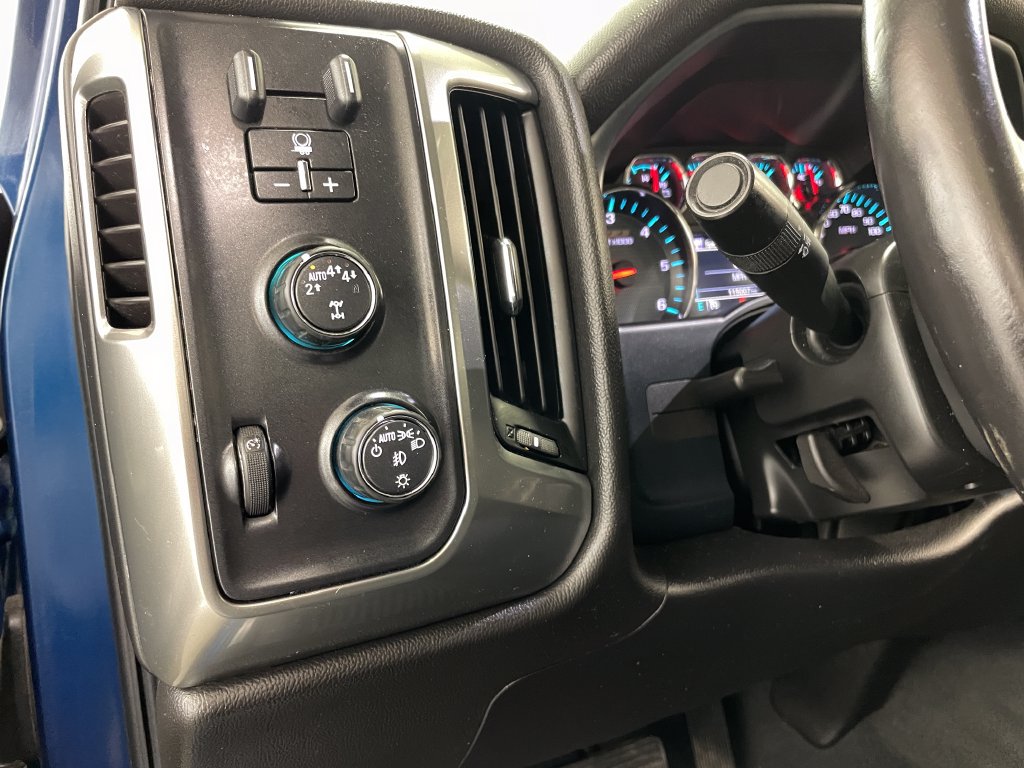 Used 2019 Chevrolet Silverado 1500 LT w/ All Star Edition AWD/4WD image 24