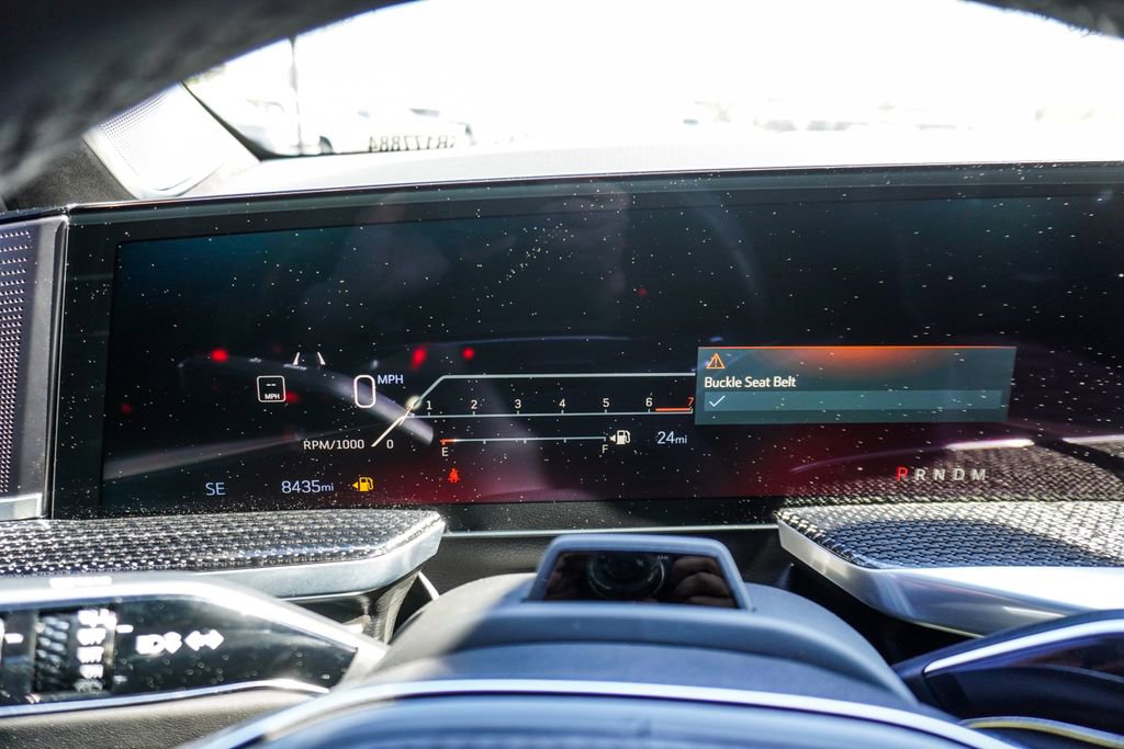 Used 2025 Cadillac Escalade V image 35