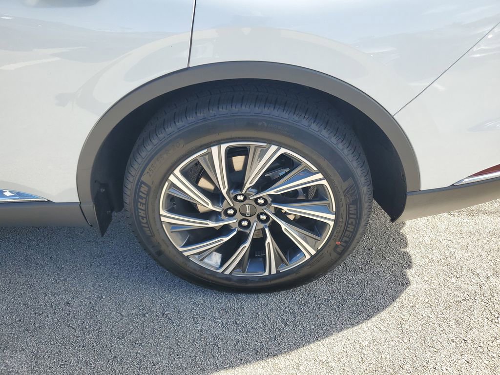 New 2026 Lincoln Aviator 2WD image 7