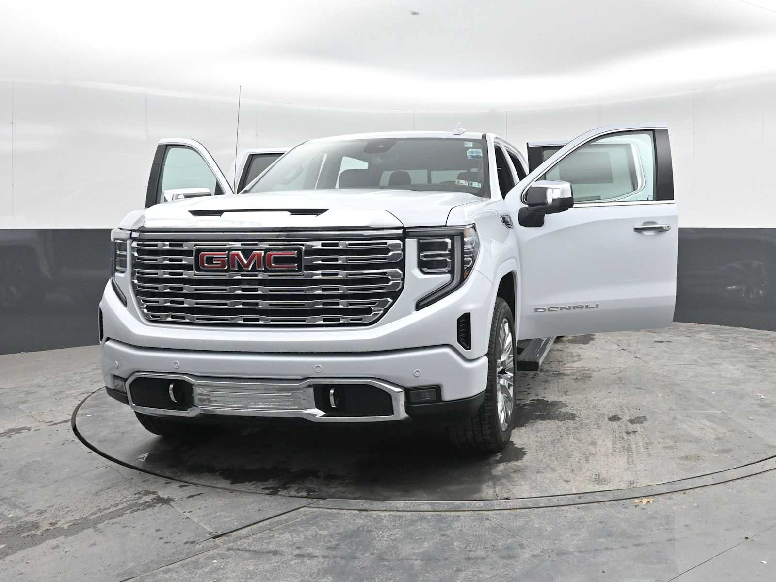 New 2026 GMC Sierra 1500 Denali w/ Denali Reserve Package AWD/4WD image 37