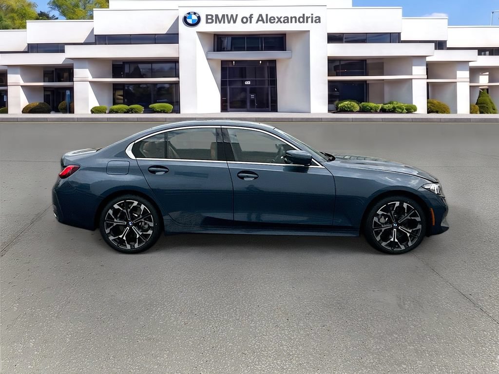 Used 2026 BMW 330i xDrive Sedan w/ Premium Package AWD/4WD image 8