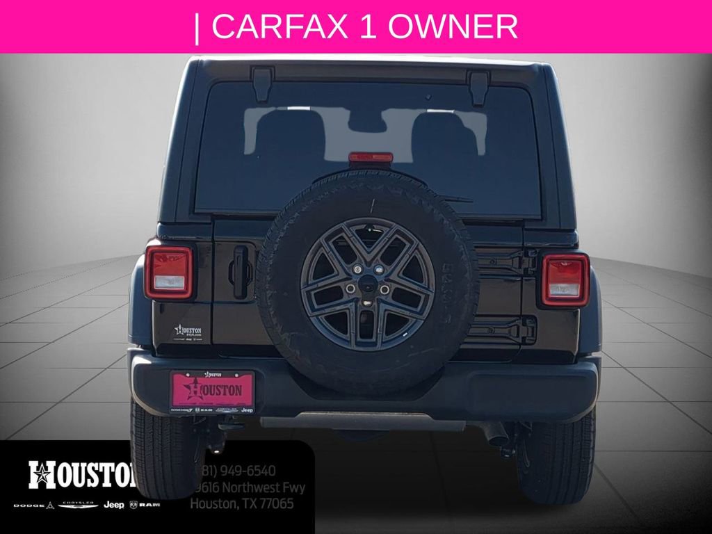 Used 2025 Jeep Wrangler Sport image 4