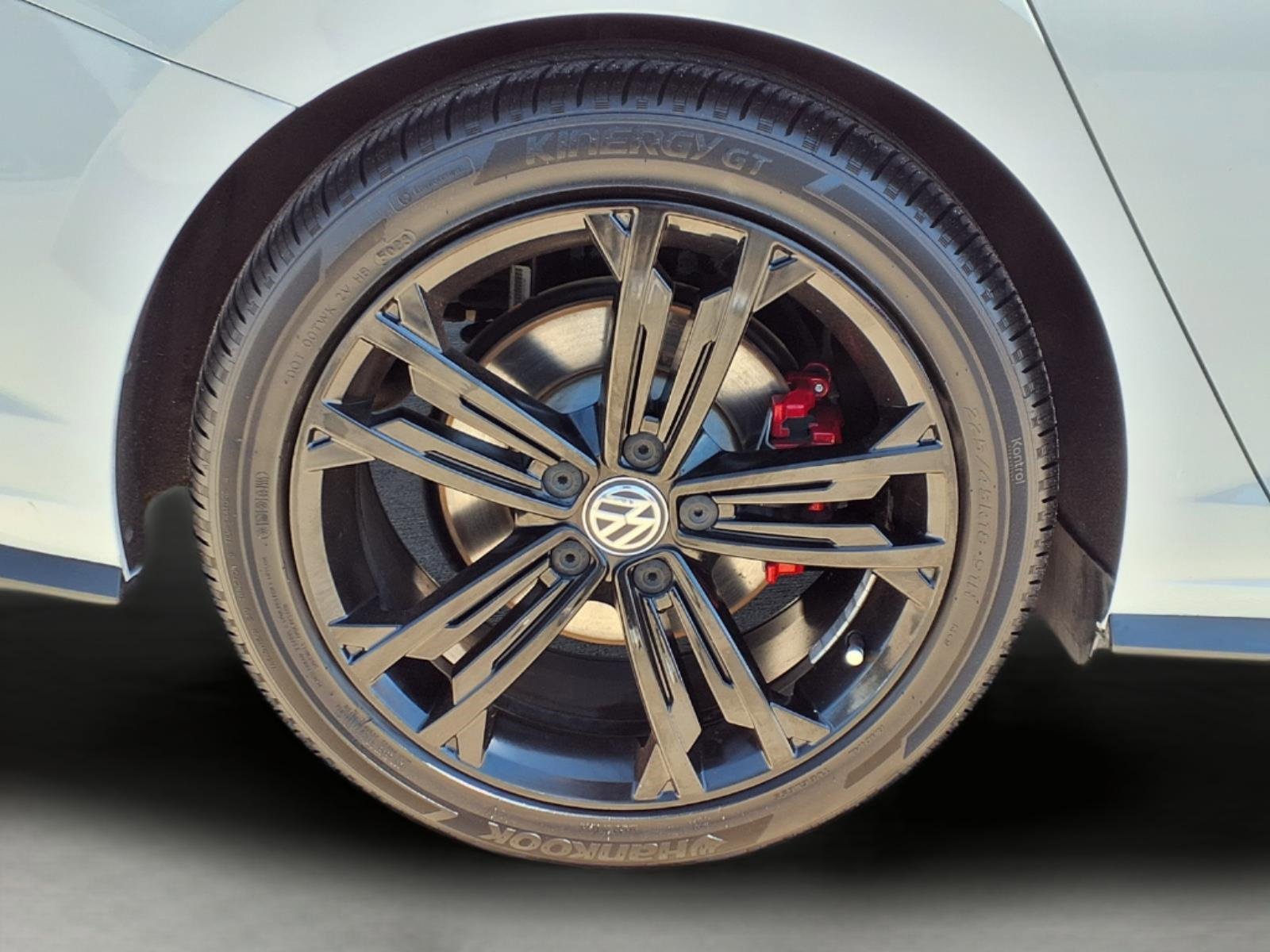 Used 2021 Volkswagen Jetta GLI Autobahn w/ GLI Autobahn Black Package image 9