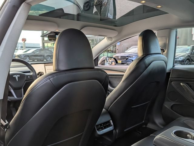Used 2023 Tesla Model 3 Standard Range RWD image 12
