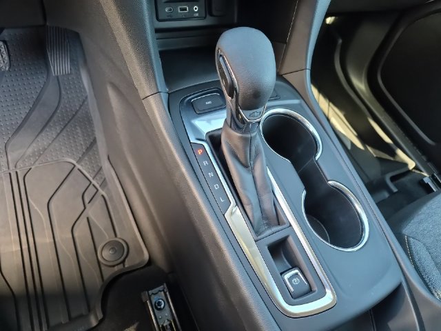 Used 2024 Chevrolet Equinox LT AWD/4WD image 18