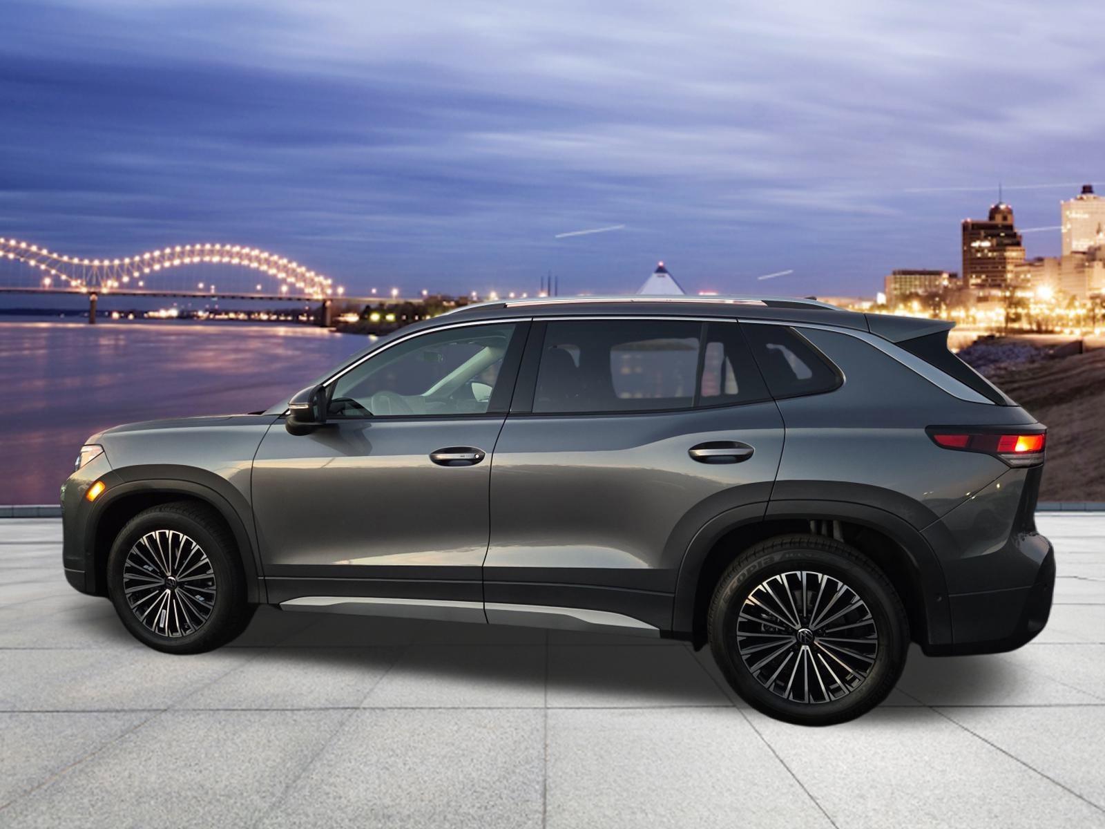 New 2026 Volkswagen Tiguan S image 3