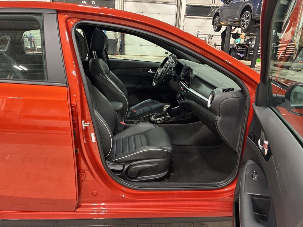 Certified 2023 Kia Forte GT-Line w/ GT-Line Premium Package image 19