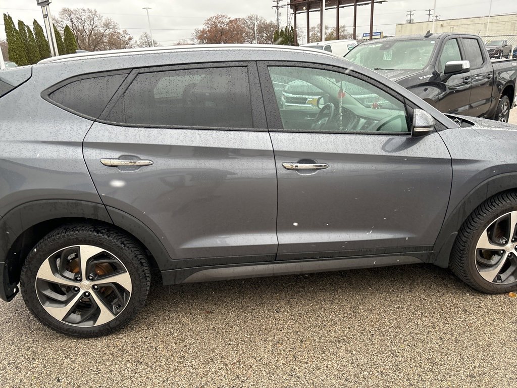 Used 2016 Hyundai Tucson Limited image 9