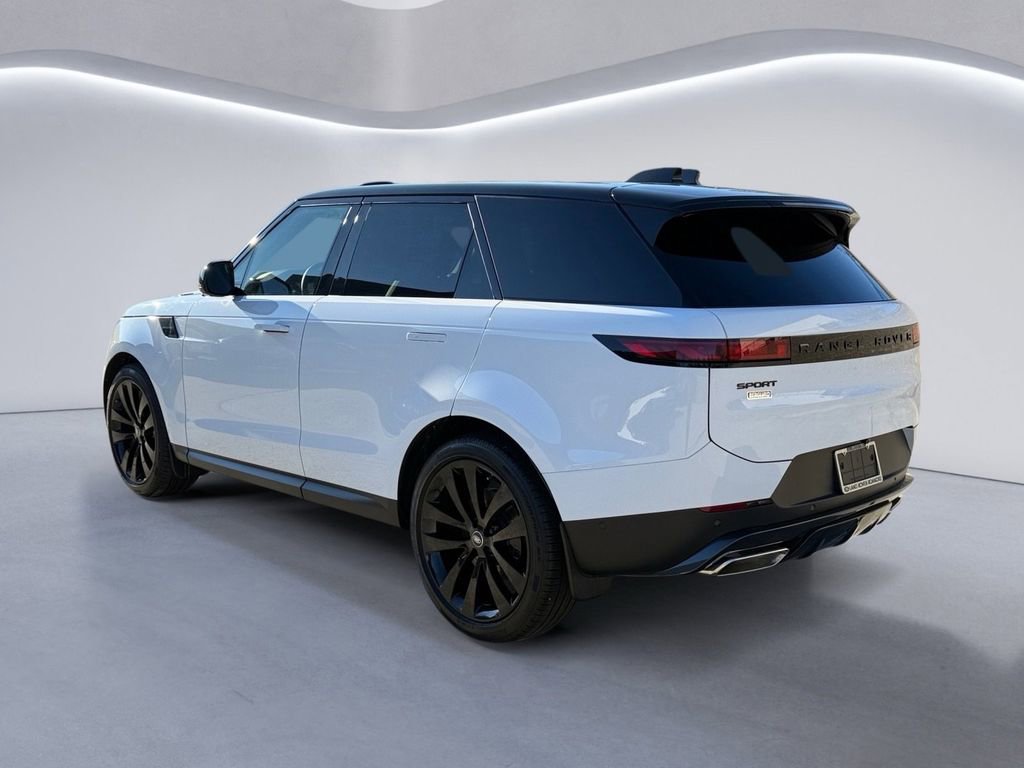 New 2025 Land Rover Range Rover Sport SE image 4