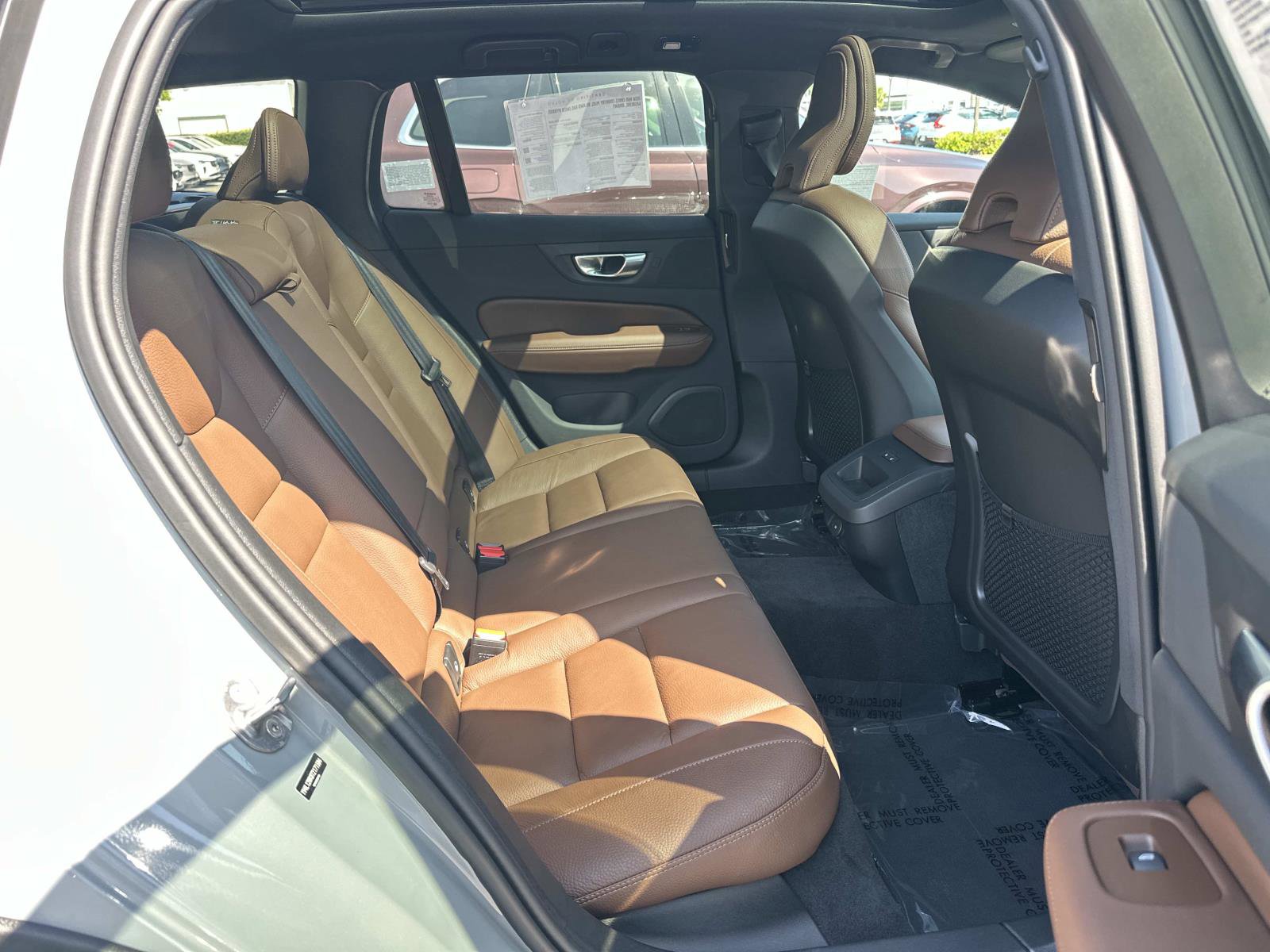 Certified 2026 Volvo V60 B5 Cross Country Plus w/ Climate Package image 24