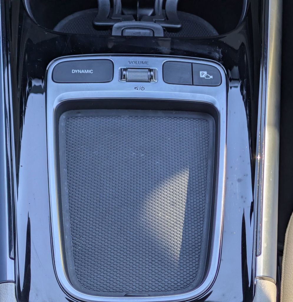 Used 2025 Mercedes-Benz GLA 250 4MATIC image 19