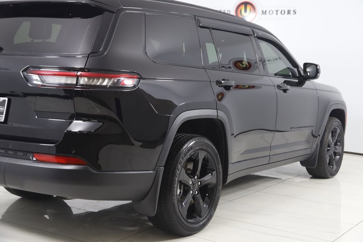 Used 2023 Jeep Grand Cherokee L Laredo AWD/4WD image 44