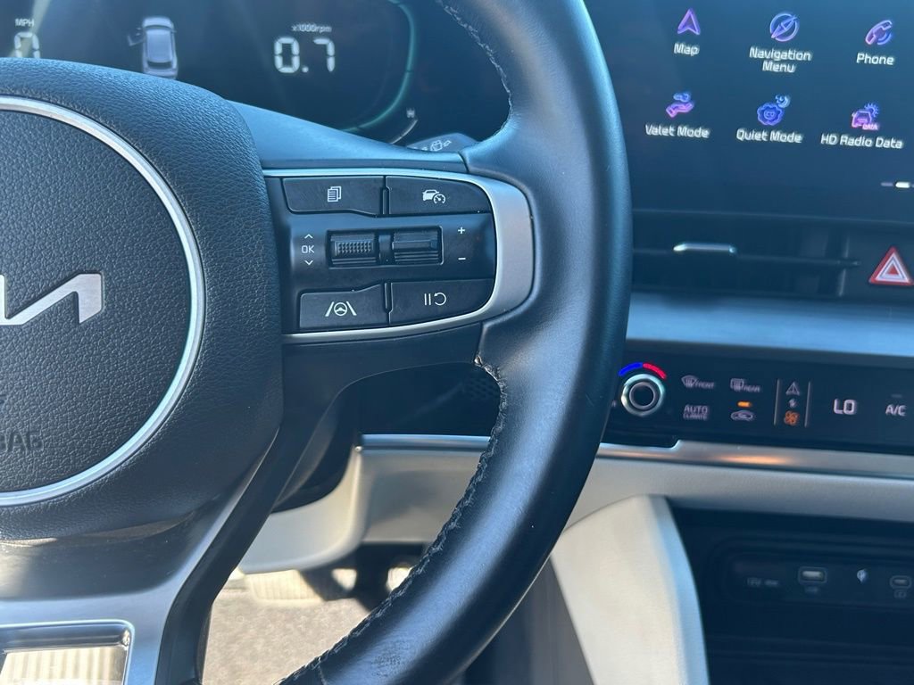 Used 2024 Kia Sportage EX FWD image 36