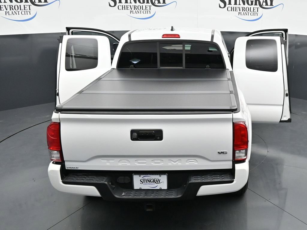 Used 2017 Toyota Tacoma TRD Sport w/ Tow Package (A/T) AWD/4WD image 35