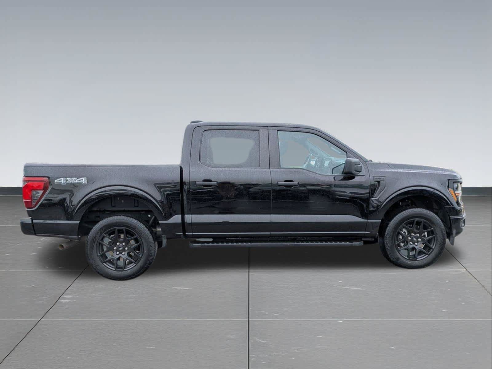 Used 2025 Ford F150 STX w/ STX Black Appearance Package AWD/4WD image 7