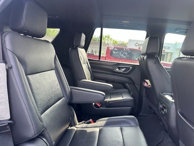 Used 2021 Chevrolet Tahoe LT w/ Luxury Package AWD/4WD image 24