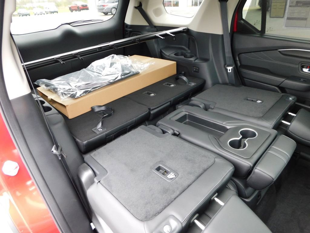 New 2026 Honda Pilot Touring image 31