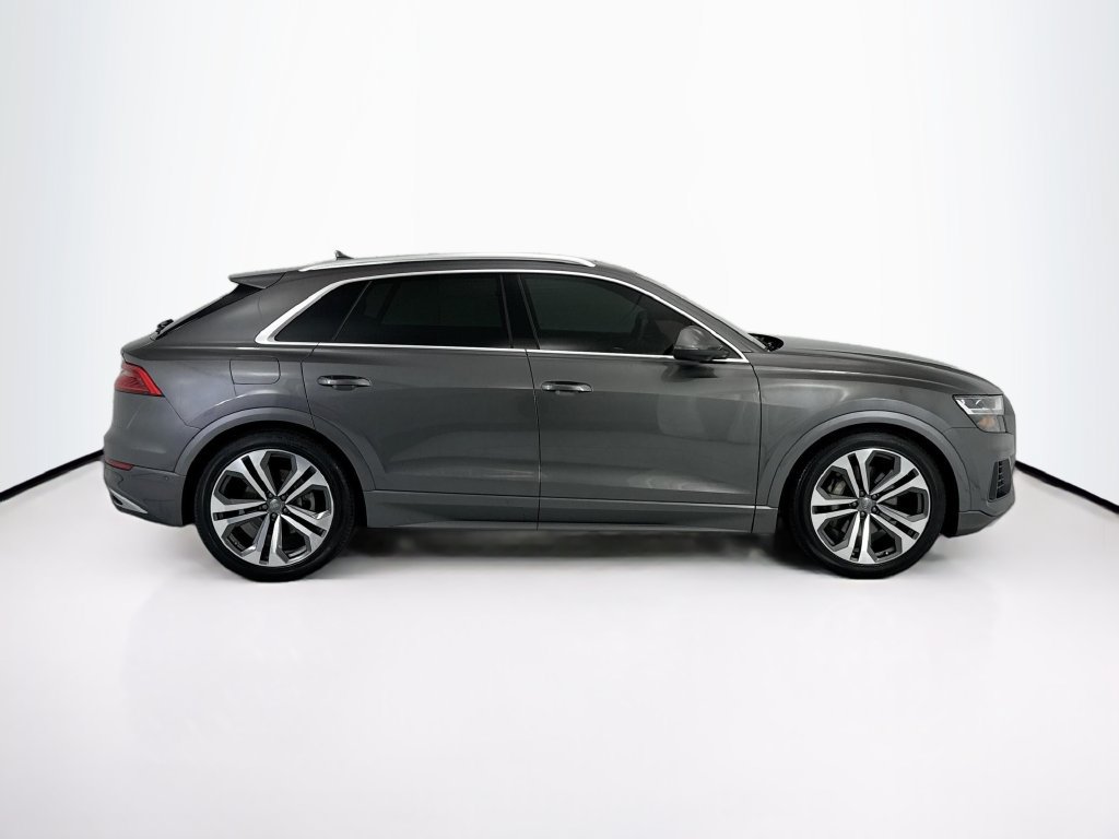 Used 2020 Audi Q8 Premium Plus w/ Premium Plus Package AWD/4WD image 4
