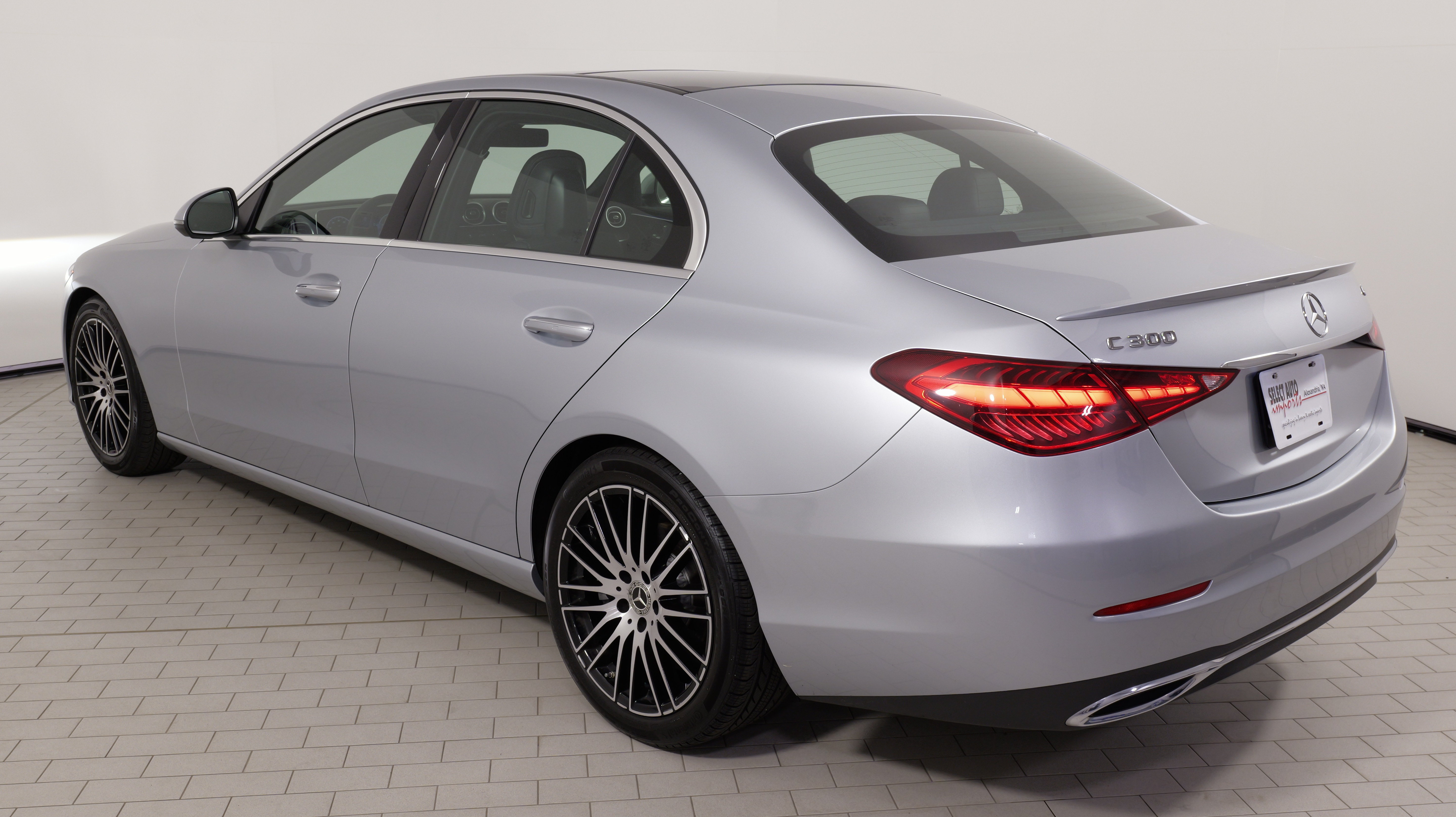 Used 2022 Mercedes-Benz C 300 4MATIC Sedan image 16