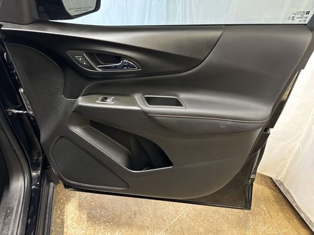 Certified 2023 Chevrolet Equinox RS AWD/4WD image 26