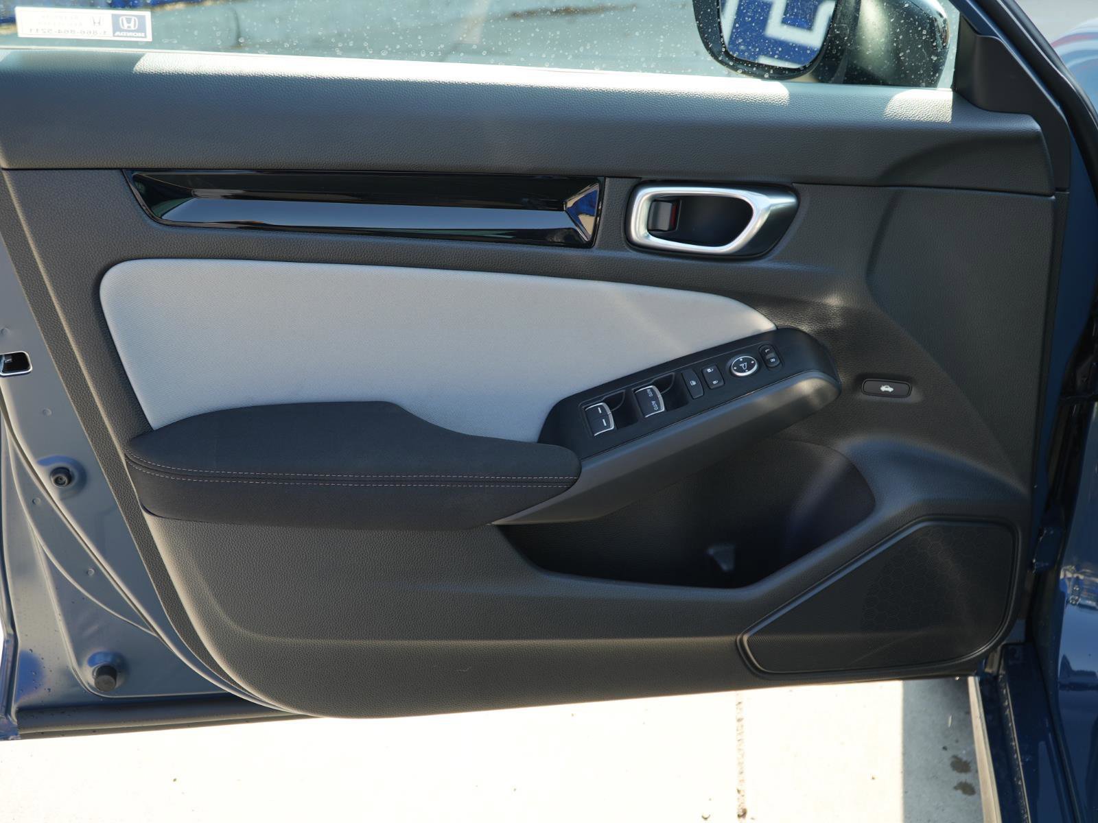 New 2026 Honda Civic Sport image 13