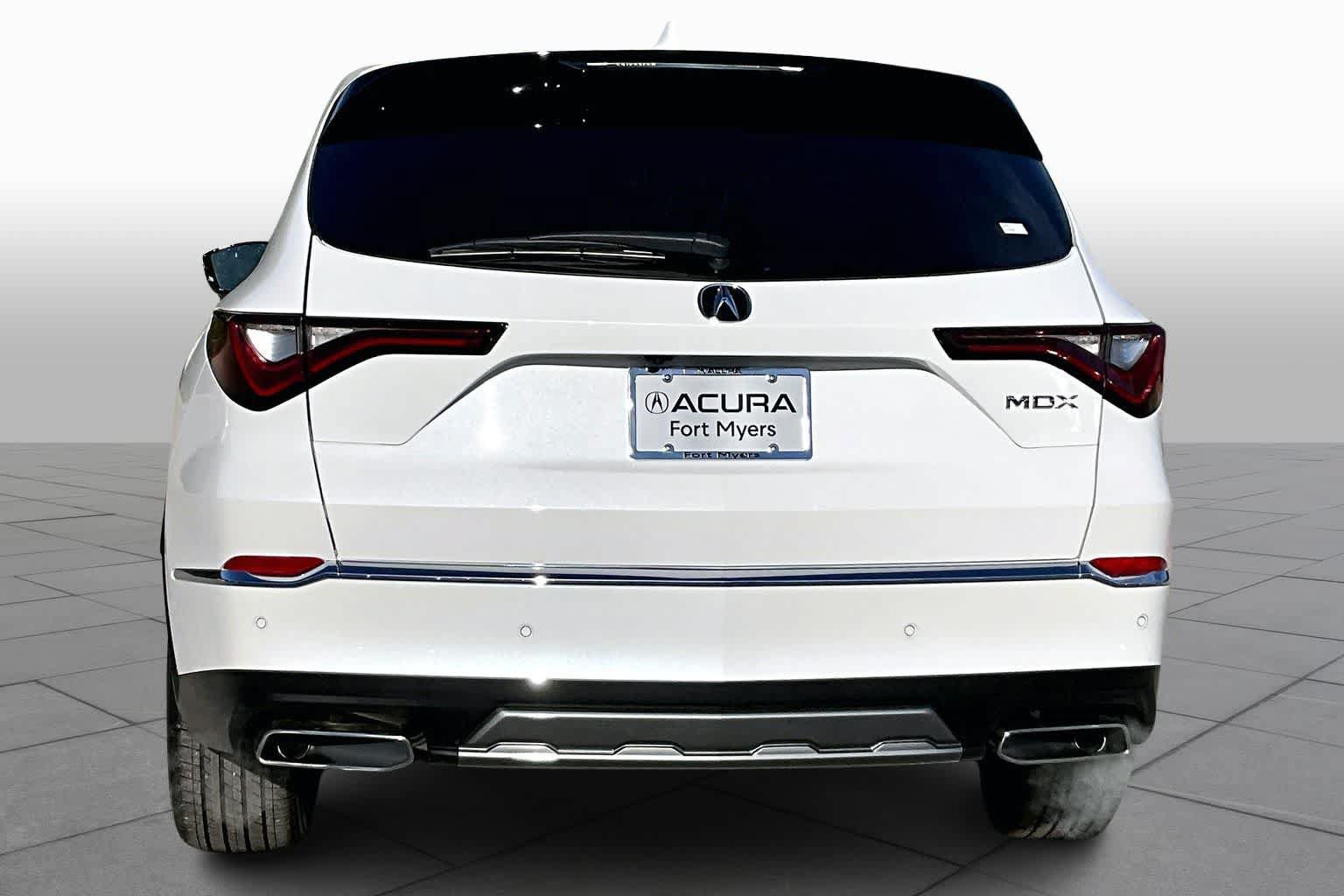 Certified 2026 Acura MDX w/ Technology Package FWD image 4