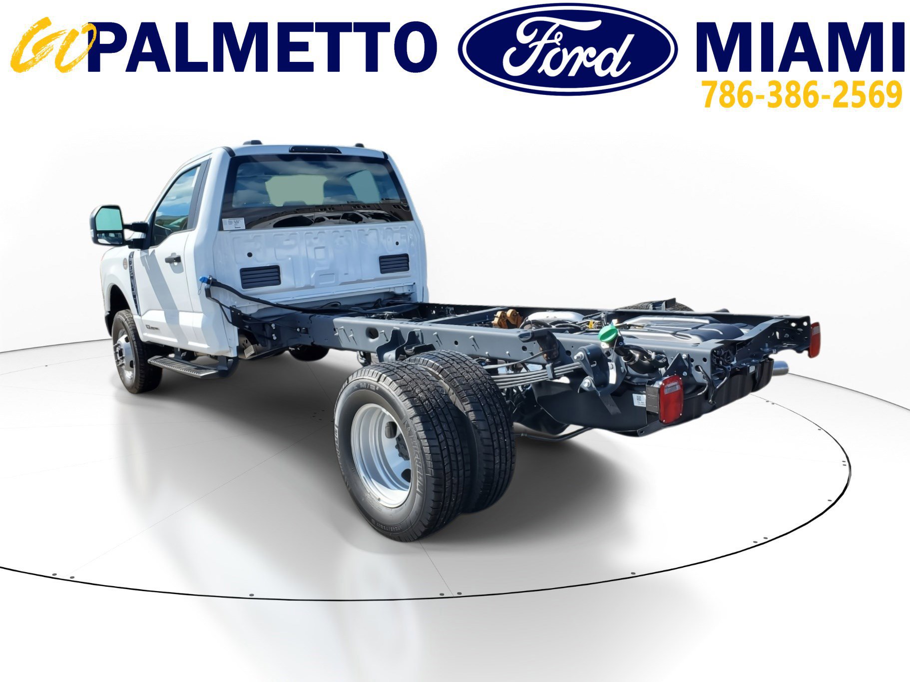 New 2024 Ford F350 XL image 4
