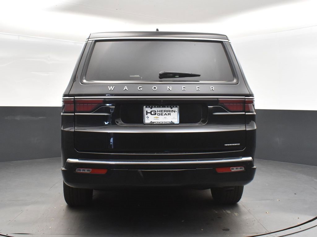 Used 2024 Jeep Wagoneer L Series II w/ Flexible Seating Group image 6