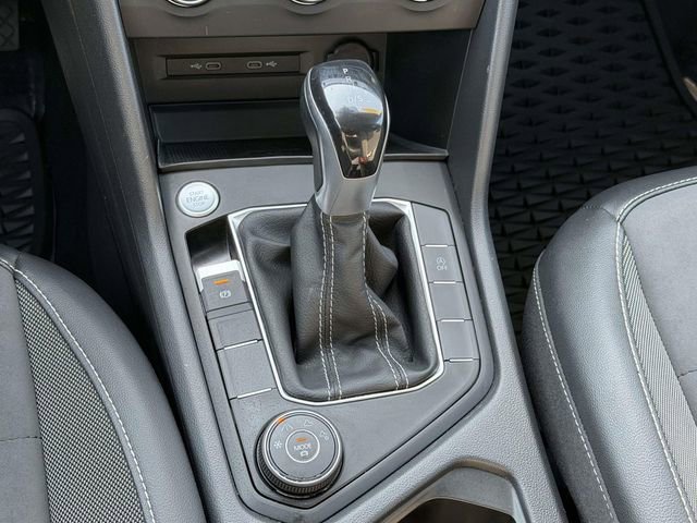 Used 2022 Volkswagen Taos SE w/ IQ.Drive SE Package image 17