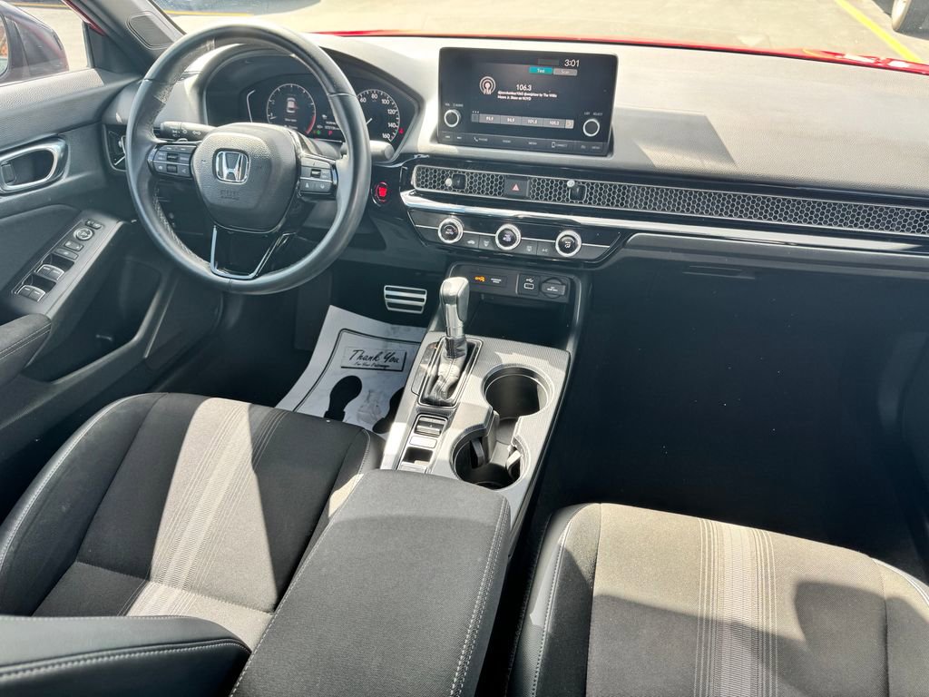 Used 2023 Honda Civic Sport image 16