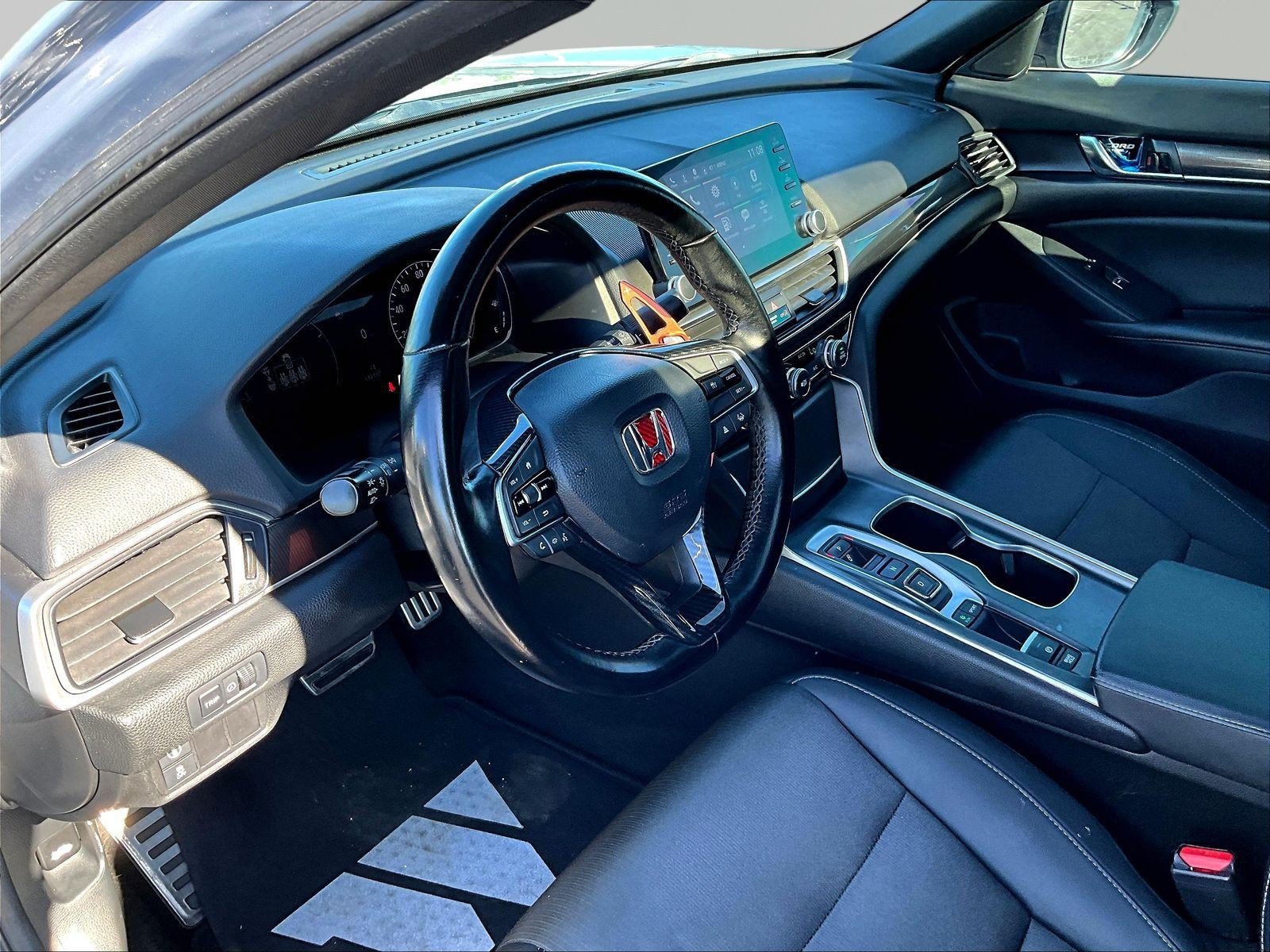 Used 2021 Honda Accord Sport image 17