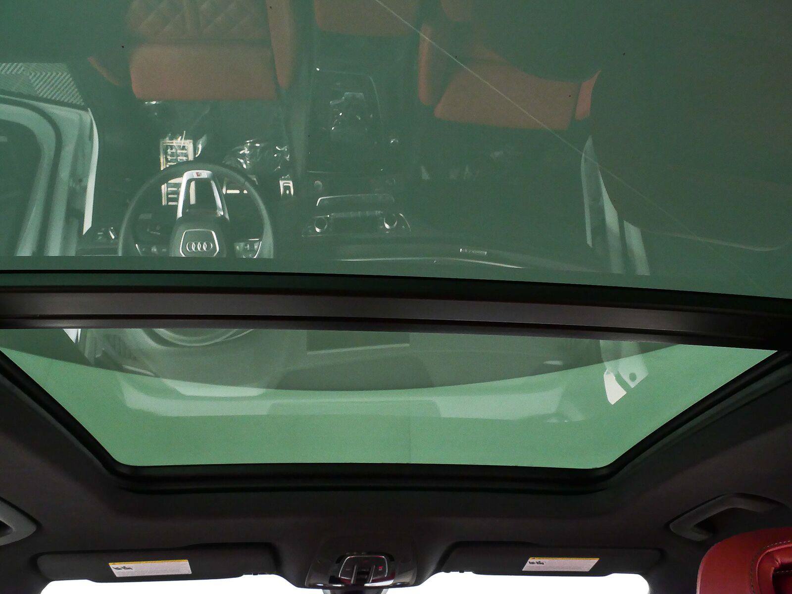 Used 2024 Audi SQ5 Premium Plus w/ S Sport Package AWD/4WD image 22