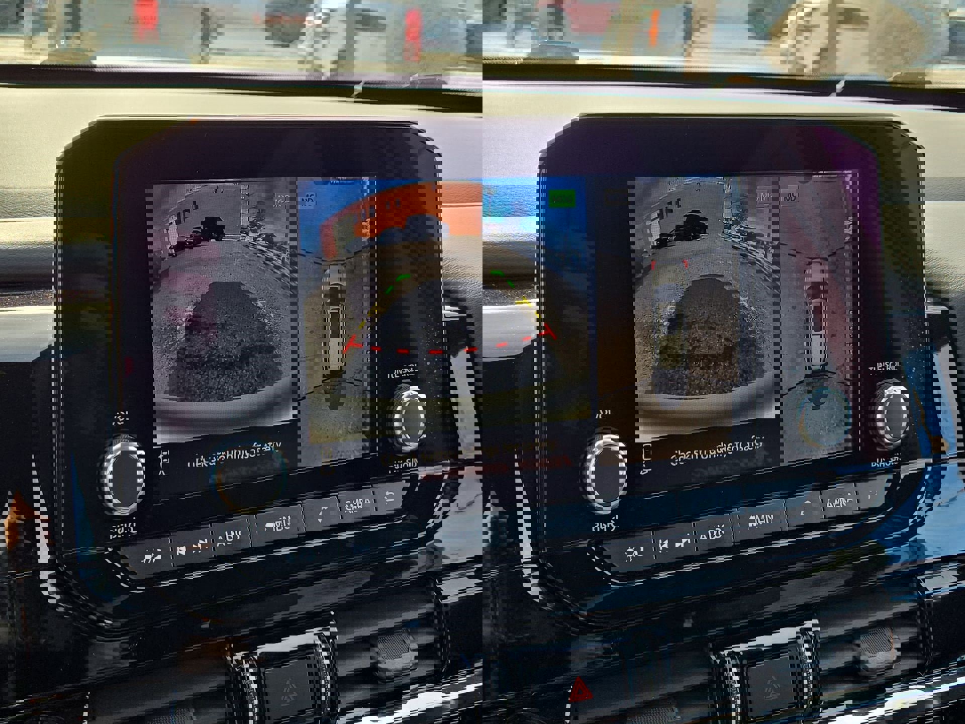 Used 2024 Nissan Pathfinder Rock Creek image 18