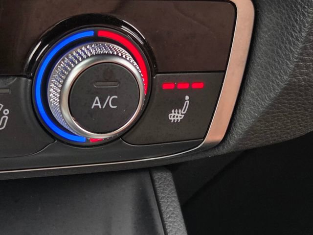 Used 2025 Audi Q3 2.0T Premium image 26