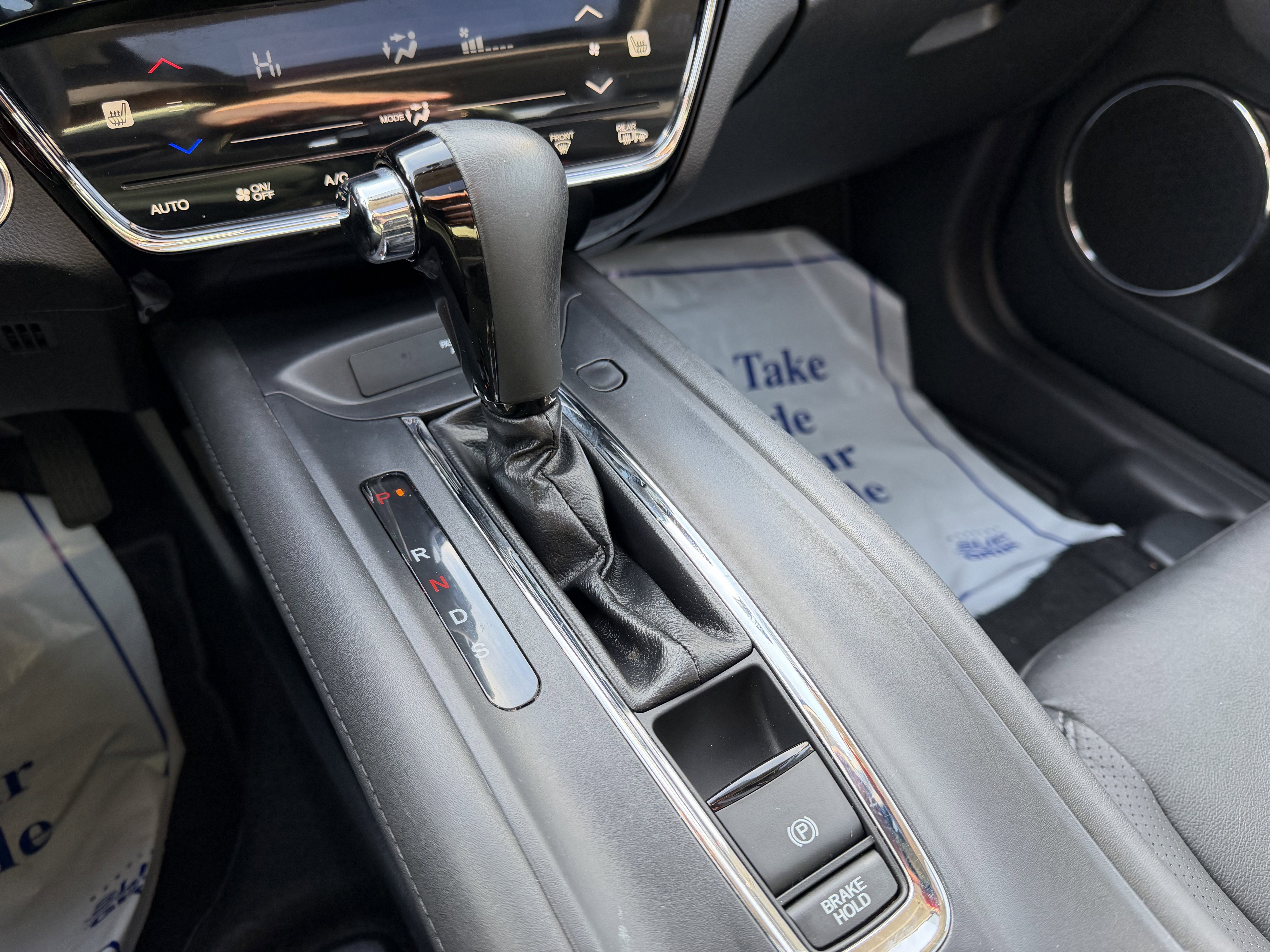 Used 2017 Honda HR-V EX-L image 15