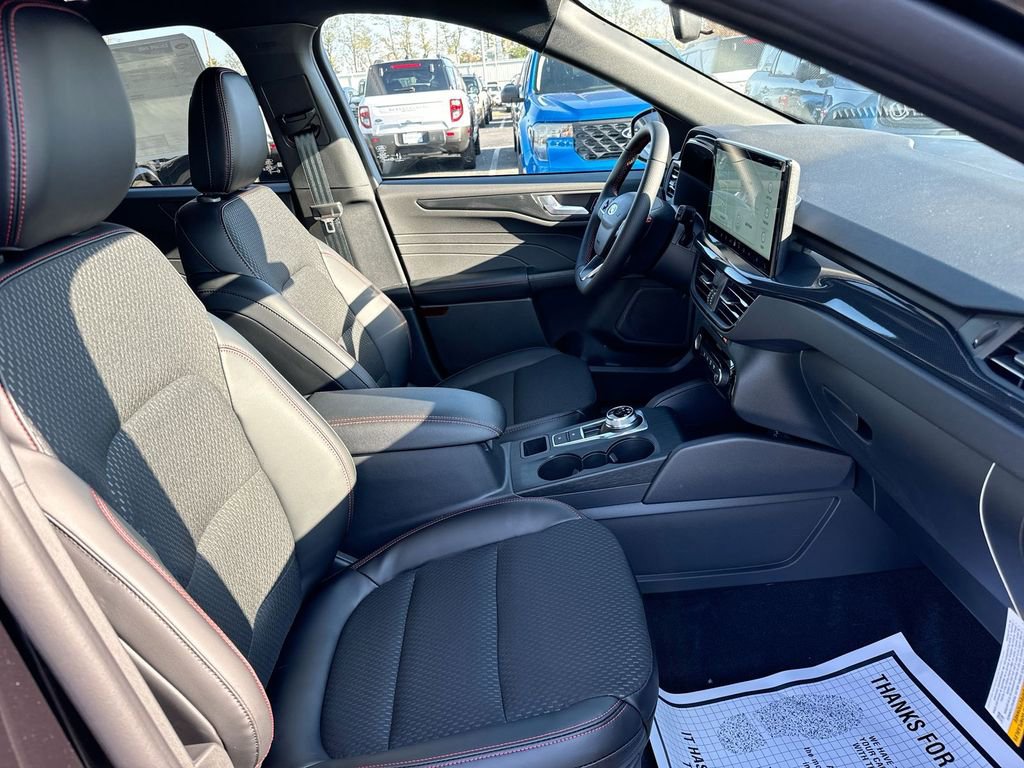 New 2026 Ford Escape ST-Line w/ Tech Pack #1 image 22