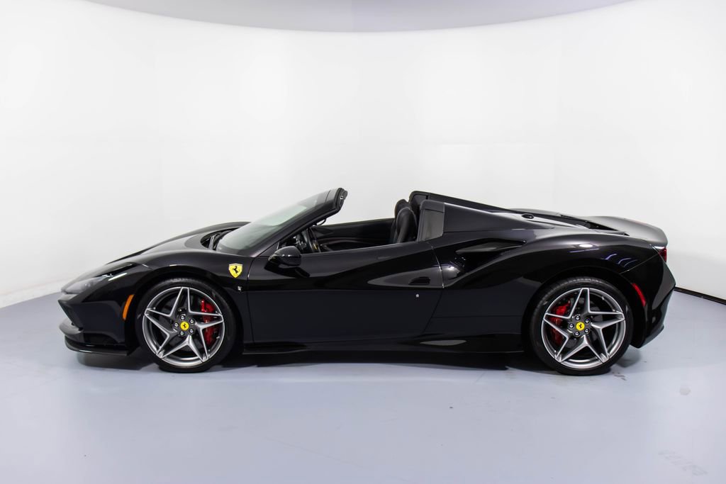 Certified 2022 Ferrari F8 Tributo image 9