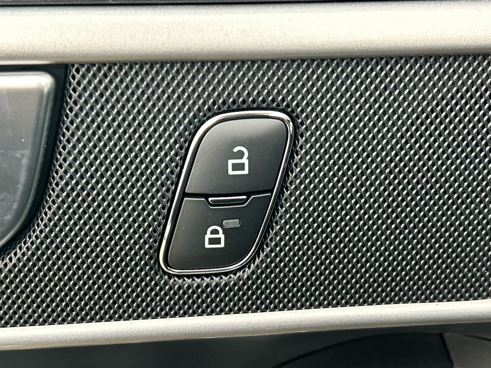 New 2026 Ford Explorer w/ Ready For The Road Package image 16