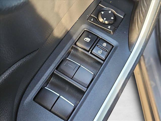Used 2021 Toyota RAV4 XLE Premium FWD image 12