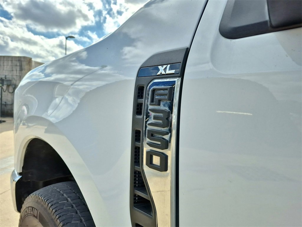 Used 2024 Ford F350 XL image 13