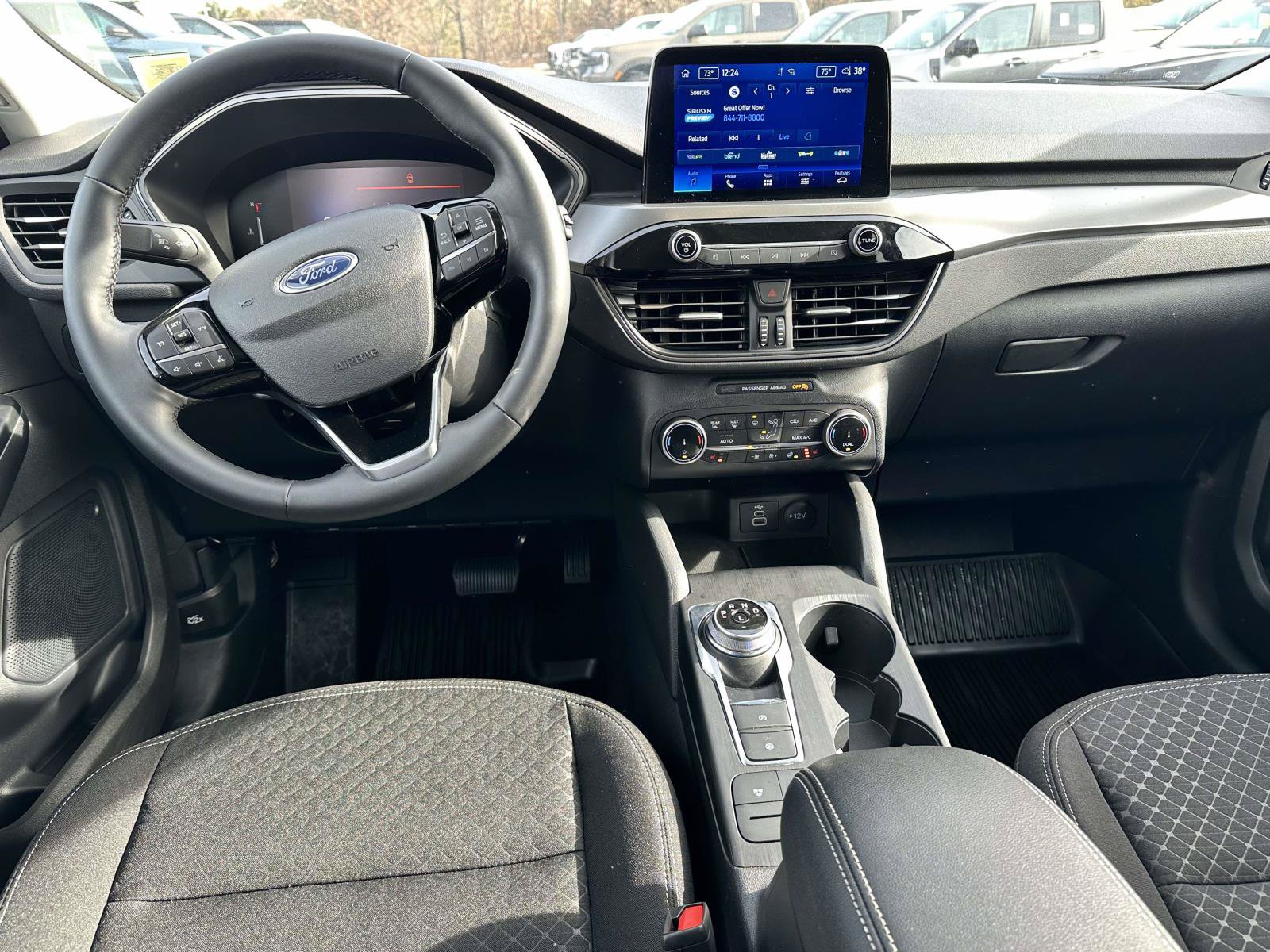 Used 2025 Ford Escape Active w/ Cold Weather Package FWD image 16