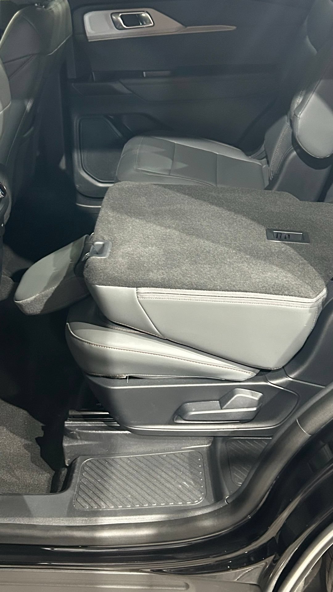 New 2026 Ford Explorer Active w/ Active Comfort Package AWD/4WD image 58