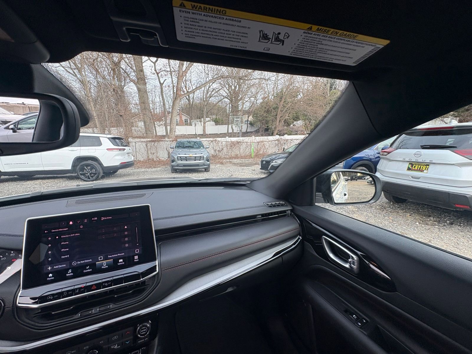 Used 2025 Jeep Compass Trailhawk image 32