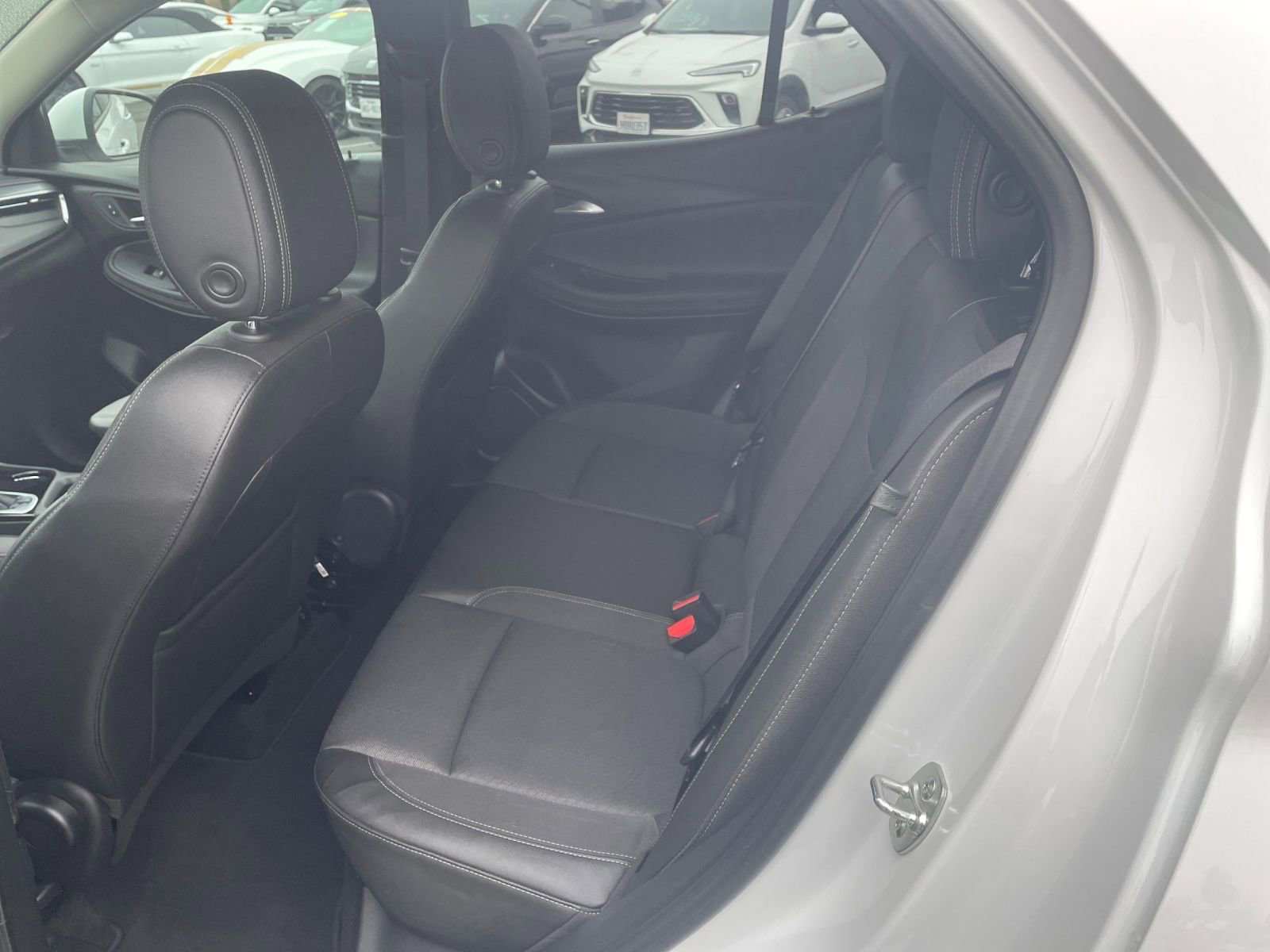 Used 2025 Buick Encore GX Preferred image 20