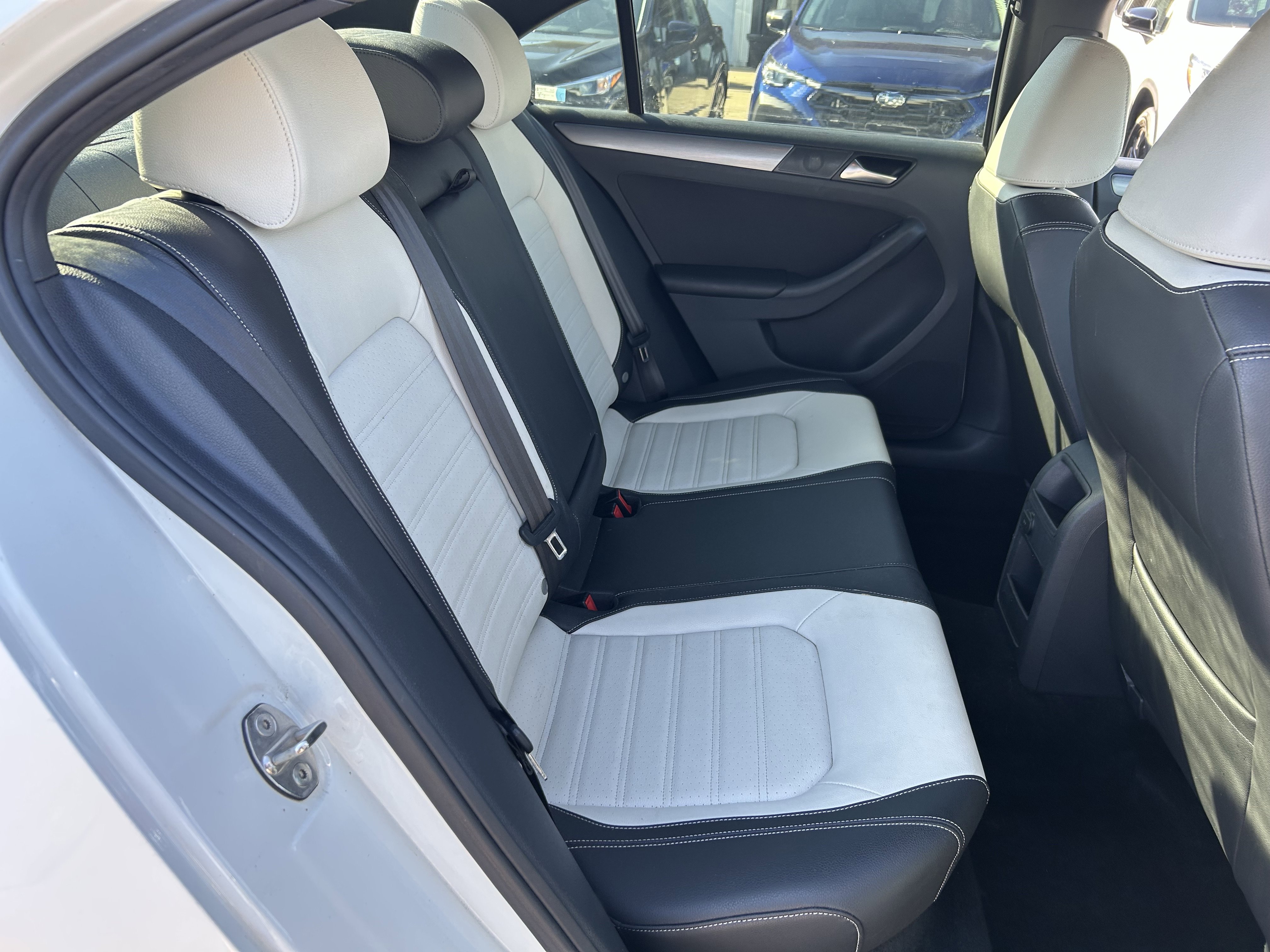 Used 2016 Volkswagen Jetta Sport image 23