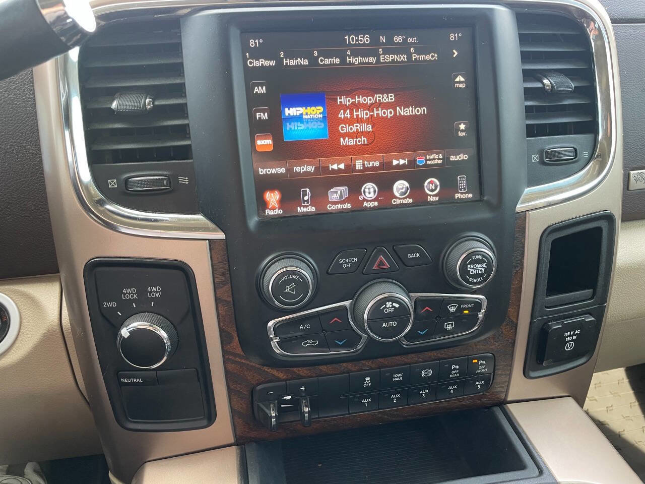 Used 2017 RAM 2500 Longhorn image 35